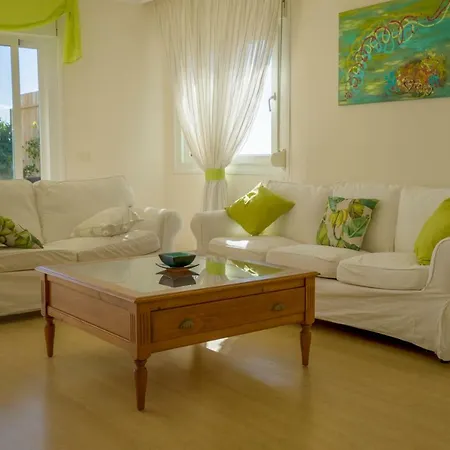Lägenhet Piso Paraiso La Nea Radazul